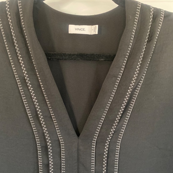 Embroidered Vince Vee Dress - Picture 4 of 5